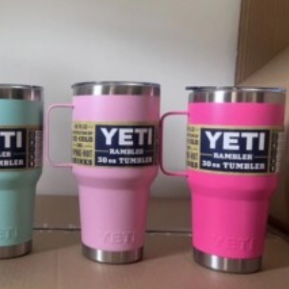 New YETI Rambler 35OZ Straw Mug color wildflower fushia/pink with tags⭐️⭐️⭐️ - Picture 8 of 17